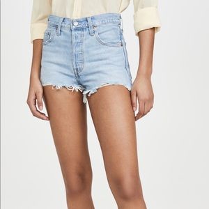 NWT LEVI’S 501 Denim Shorts | Luxor Heat | 26